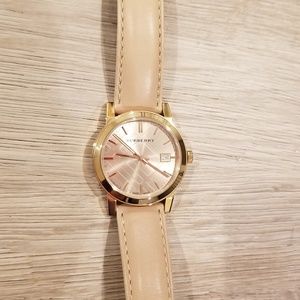 Burberry Accessories - BURBERRY women's watch Burberry Accessories - BURBERRY women's watch